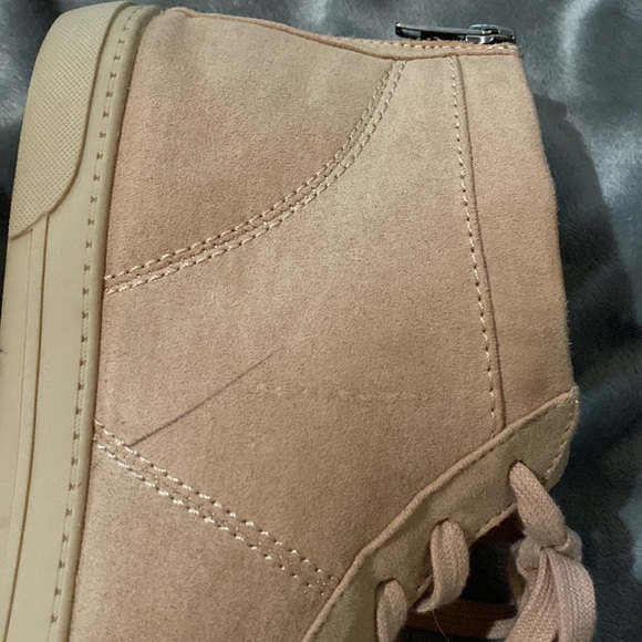 Blush color lace up boots - Picture 10 of 15